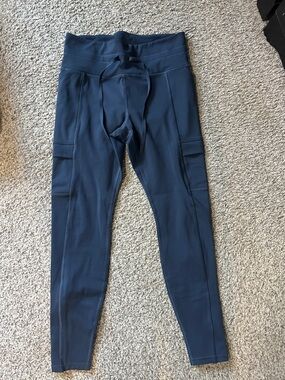 Women’s Navy Rainer cargo legging